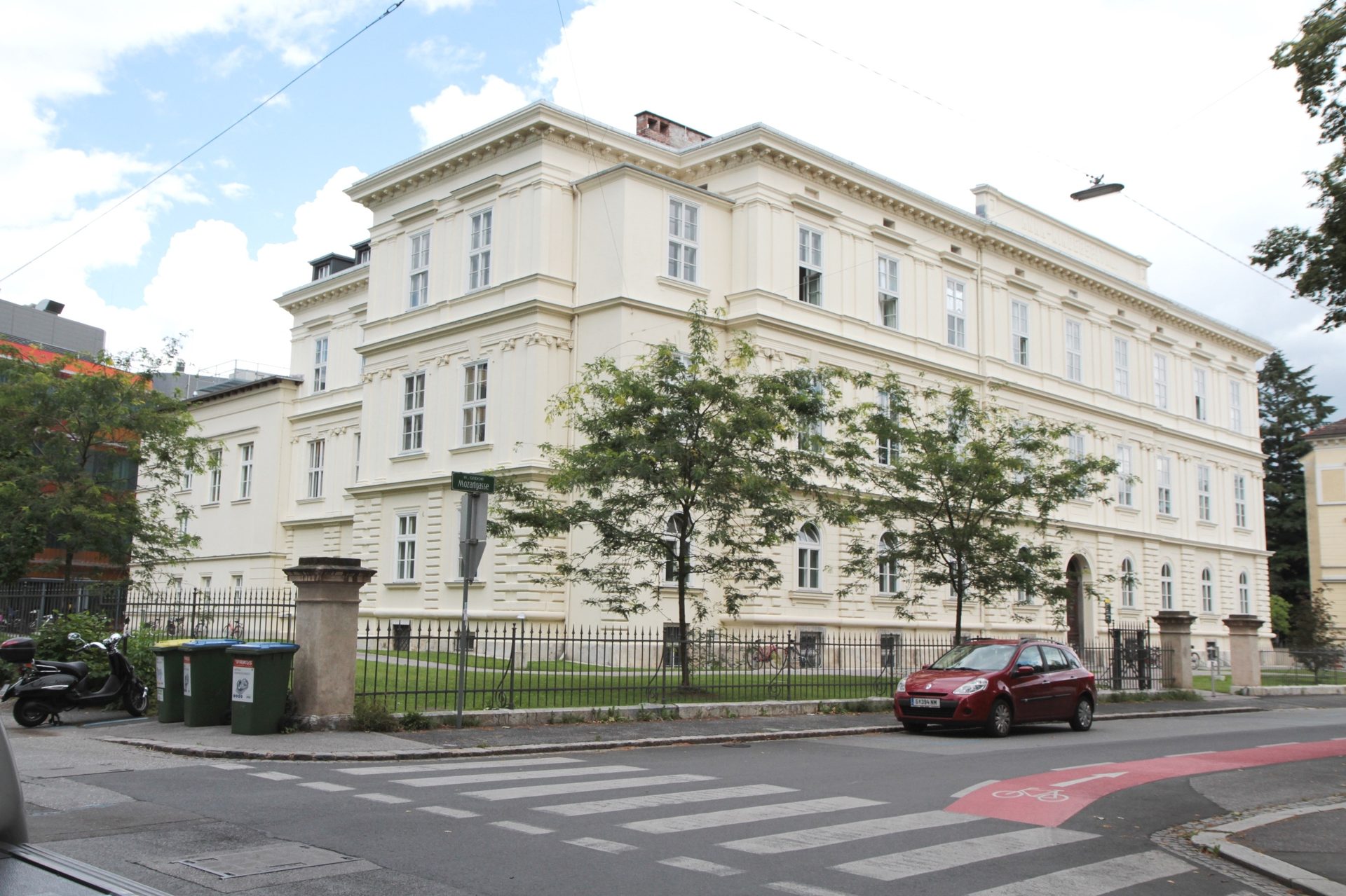 Anna Kinderspital, Graz - 01.JPG
